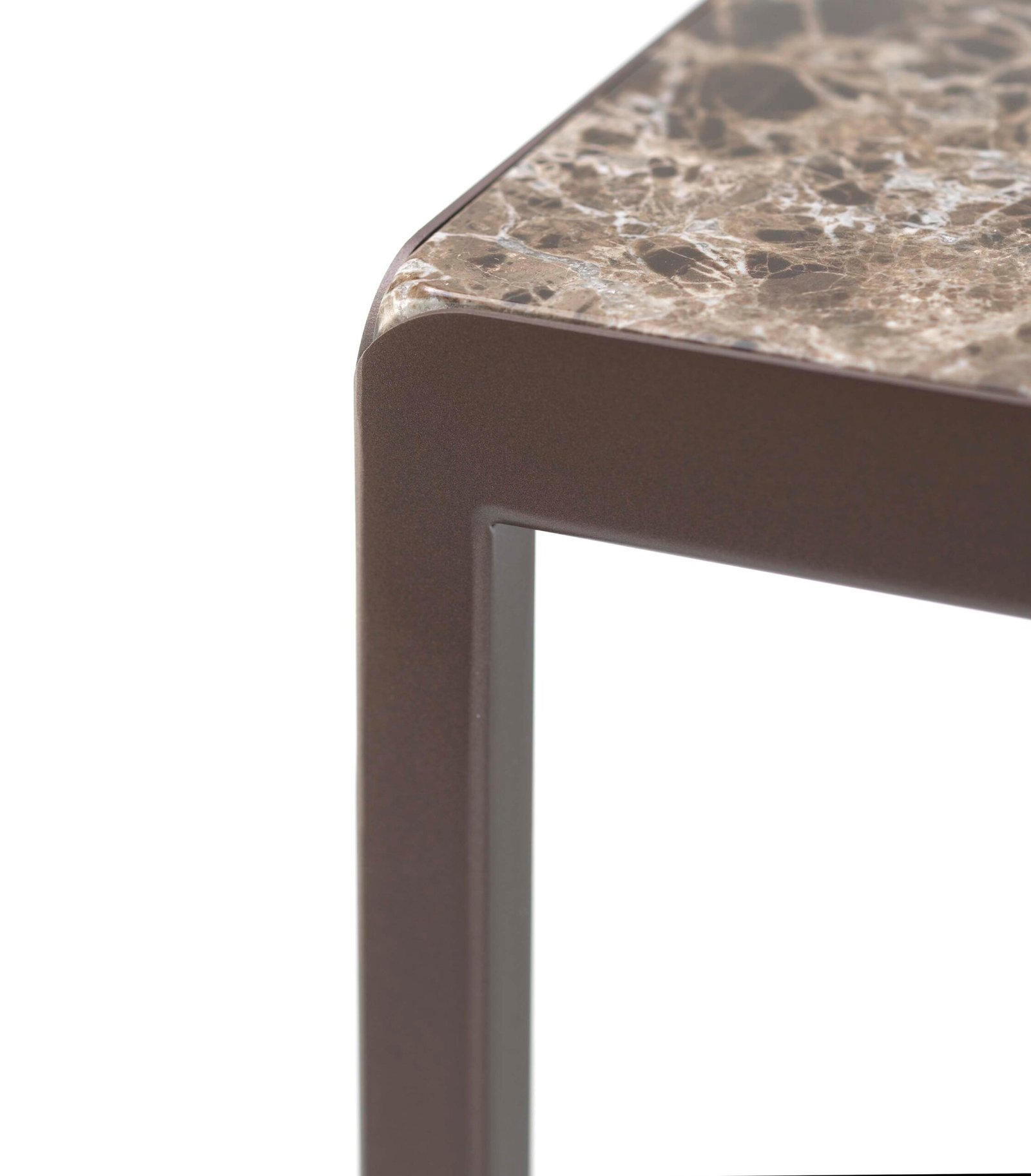 SIDE MEDIUM_BROWN_PART01